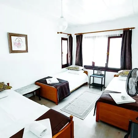 Sakli 住宿加早餐酒店 博兹贾阿达岛